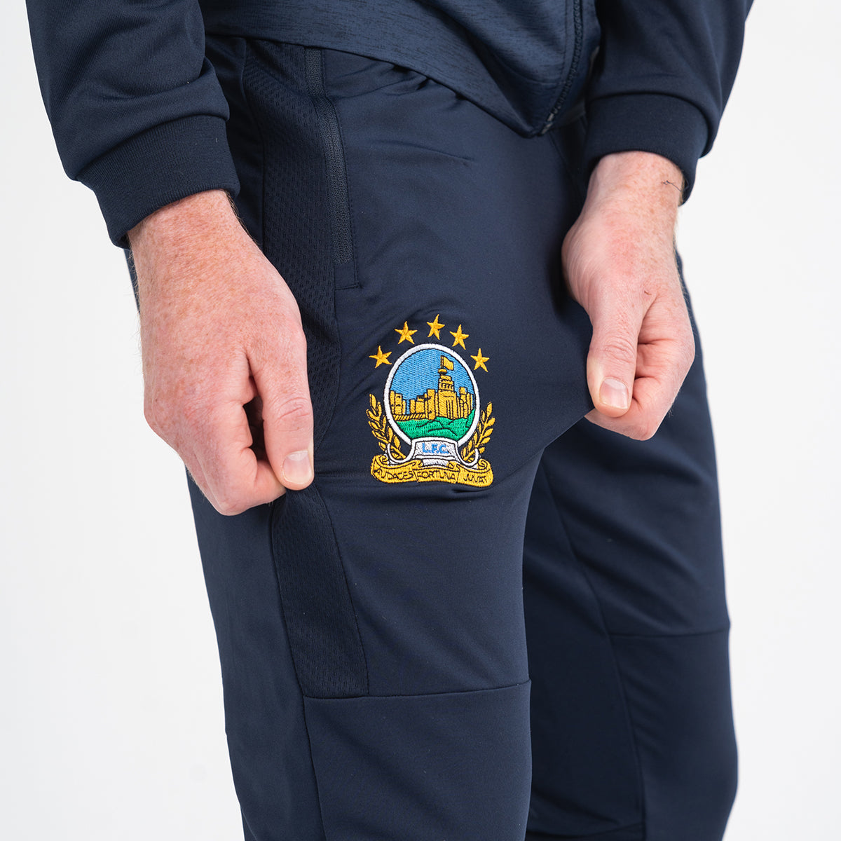 25/26 THAMES Training Pant - Navy