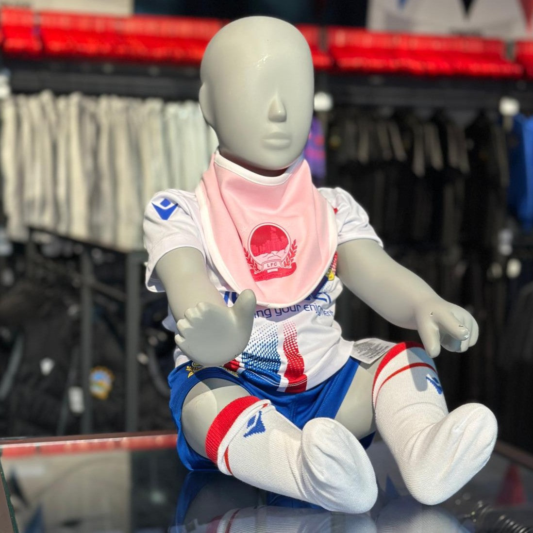 Linfield FC Baby Bib Set - Pink & White (2 Pack)